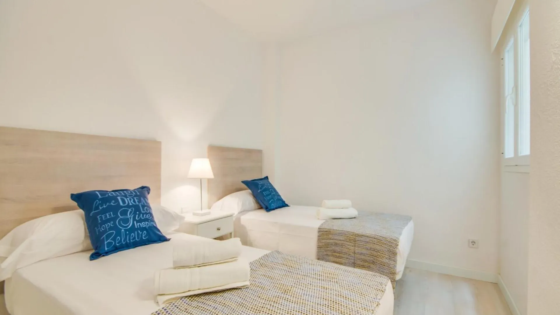 Apartment With Terrace In Majorca Alcudia